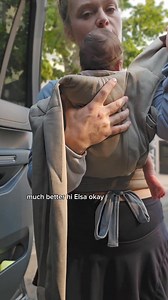 Real life working through problems. I've heard from so many that they couldn't get a good fit in the Ergo Embrace when using it in the young infant setting and I could not figure out where the trouble was, until I was a postpartum mom myself and getting a HORRIFIC fit with it. Baby girl was getting no coverage from below her armpits up through her neck. Well, I messaged Jordan at @thebabywearing.ot and she figured out what I was doing this morning. Thank goodness, because I'd written this carrie