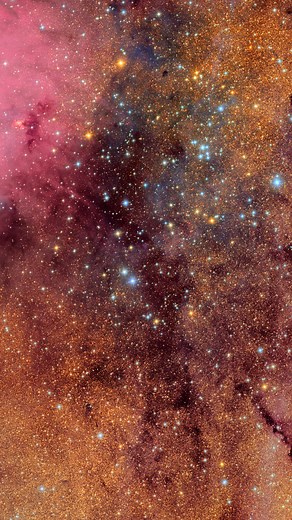 A breathtaking view of the Trifid and Lagoon Nebulae! The Trifid Nebula (a.k.a Messier 20) is a colourful, three-part cloud of gas and dust in Sagittarius where new stars are forming. Below it is the Lagoon Nebula (Messier 8), a bright stellar nursery, easily seen with binoculars, where young stars light up swirling gas. (Video by Universal-Sci - Credit: NSF–DOE Vera C. Rubin Observatory) | Universal-Sci