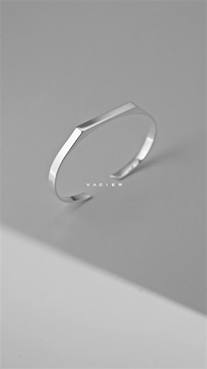 Sterling Silver with a Seal of Authenticity, Designed for a Lifetime Wear | Vacier