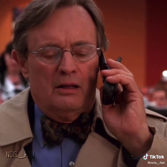 They cared for eachother so much. She was broken when Jenny died :( #ncis #jennyshepard #abbysciuto #ncisedits