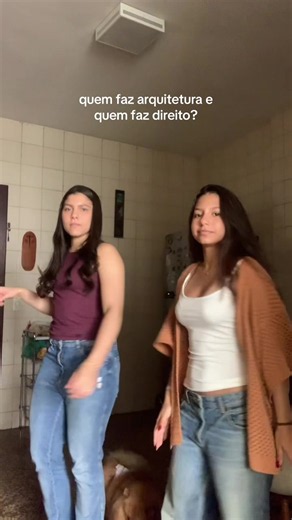 Quem faz arquitetura e quem faz direito? Comparação entre cursos