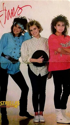 Retro107.5 on Instagram: "La canción “No controles” es composición de Nacho Cano ( Mecano) y popularizada por primera vez por el grupo español Olé Olé en 1983. Mientras que en México, un trío de jovencitas decidieron hacer su propia versión en 1985, Ilse, Ivonne y Mimi “ Flans “ marco moda musical y dictaron tendencia en la juventud de los ochentas “No Controles” un himno a la rebeldía musical!!! @flansoficial_ se escucha en el 107.5 FM #flans #retro #suenadiferente #recuerdos #radio #audioramac