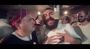 Miguel El Sevilla protagonizó con Los Inhumanos uno de nuestros mejores duetos en Me duele la cara de ser tan guapo. Aquí te mostramos un resumen del video que puedes ver completo en YouTube: https://youtu.be/MQPv1QwYRPE | Los Inhumanos