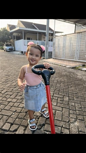 Cimbruut_munis (@cimbruut_munis)’s videos with suara asli - rizaltoday