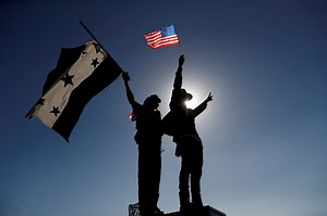 November 25, 2018 - PBS NewsHour Weekend full episode