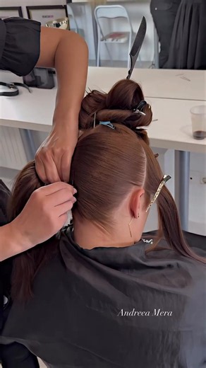 Beautiful Hair Tutorial by @andreeamera: Easy Pretty Hairstyles