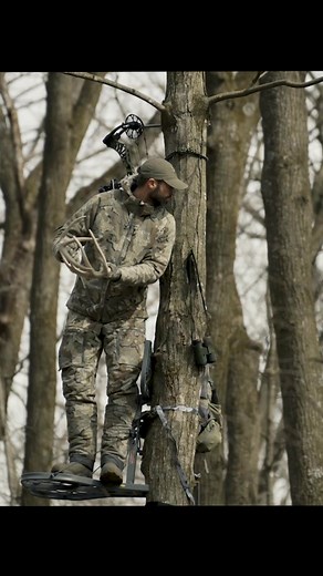Introducing Proximity: Built For Complete Concealment. Developed from the ground-up, Proximity is engineered with purpose-driven features to ensure you remain undetected during close-encounter situations in warm and cold weather conditions #KUIU #KUIUNation #hunting #fishing #whitetail #silence #stationary #proximity