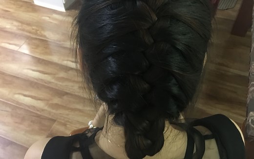 最美蝎子辫编发教程，手把手教你自己编蝎子辫，原来编发这么简单