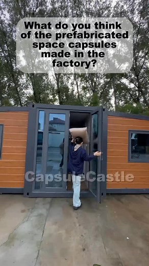 This is the container e20, which is not only cheap, but also very convenient for transportation. It can live in the next family of three. If you need it, please contact the boss quickly.For more info,pls 📲Whatsapp: 8615763054507 or 📨Email:sales@capsulecastle.com #stylintinyhumans #tinyhome #tinytinymoments #MinimalistLifestyle #SmartLiving #tinyhomes #capsulehouse #tinyhomeliving #hoteles #hoteldesign #capsule #capsulehotel | Capsule Castle CapsuleHouse