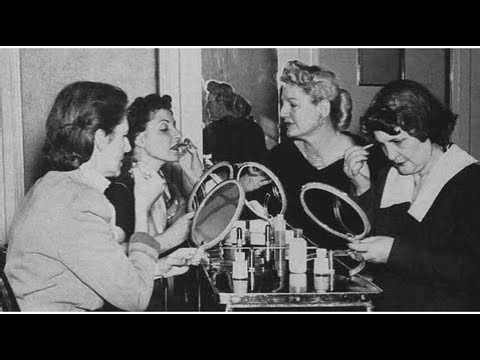 Fashion therapy in the asylum