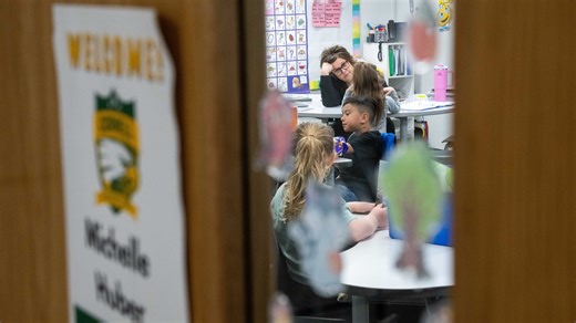 New Iowa teachers made some of the lowest salaries in 2023-24. When will raises start?