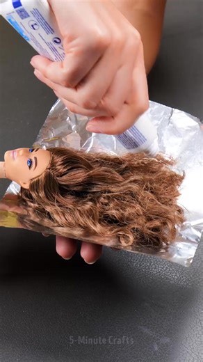 2.1M views · 3.3K reactions | Epic doll makeover! | 5-Minute Crafts | Facebook