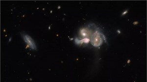 Hubble Telescope captures rare galactic collision