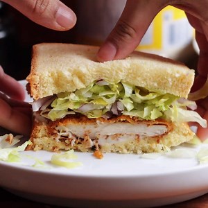 771K views · 2.8K shares | Spicy & Crispy Chicken Cutlet | Banglar Rannaghor | Facebook