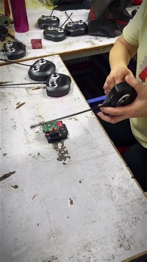 Quality inspection of remote control #rctoy #remotecontrol #toyfactory #shorts #fpv