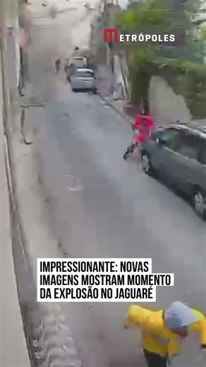 Uma #câmera de segurança flagrou o exato momento da #explosão de gás que destruiu dezenas de casas e deixou um morto, no #Jaguaré, na zona oeste de #SãoPaulo, nessa segunda-feira (11/5). #tiktoknoticias 🤳 Edinaldo Vieira/Cedida ao Metrópoles