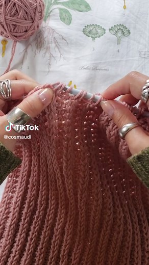 Tunisian Crochet Leg Warmers Tutorial | Cosmaudi