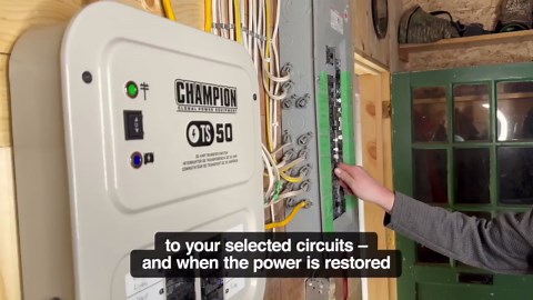 Champion Power Equipment 50 Amp 10 Circuit Manual Transfer Switch with 30 ft. Generator Power Cord 201193