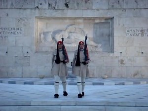 Changing of the guards at the Parlament in Athens Greece | Hellenic World