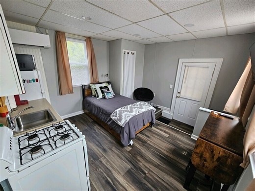 2317 Broad St, Parkersburg, WV 26101 - For Rent