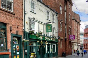 Visiting the Liverpool Beatles Museum | englandrover.com