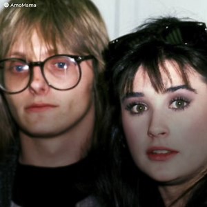 Demi Moore was harshly hit when she attended her first husband's funeral, all because she cheated on him one day before their wedding. But life made her pay when Bruce Willis cheated on her with a girl who was the same age as her daughters. Subscribe for more https://bit.ly/yt-upsoclicons | Icons