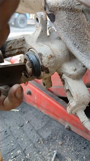 How to Reset a Brake Caliper Piston (Quick Fix) #mechanic #brakedrum #autorepair #brakepad