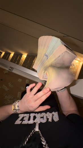 rackz on Instagram: "Worrying doesn’t get you anywhere. (link in bio to learn) MAIN ACC: @r4ckiez - - - - #trend #trending #trendingreels #viral #typ"