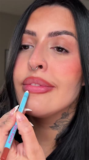 Lip combo ruby rose vibe 2000