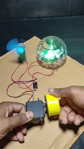 DIY Science Project Using DC Motor Stimulating a power generator #shorts #dcmotor #diyprojects
