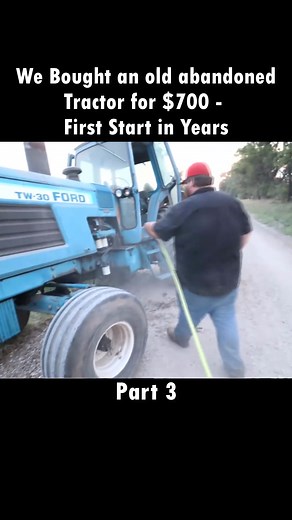 Part 3: We Bought an old abandoned Tractor for $700 - First Start in Years #westen #westenchamplin #westend