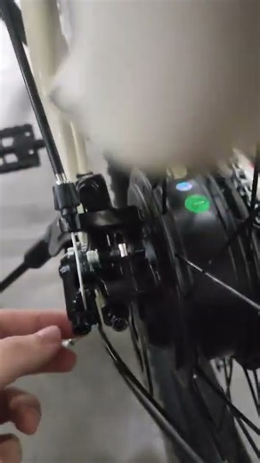 5TH WHEEL Tide 2 | Brake Lever Adjustment