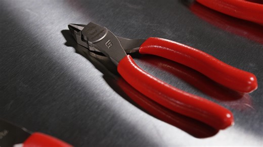 In this episode of Snap-on Tool Tips we go over our lineup of Snap-on Diagonal Cutters. Cold forged and made in Milwaukee, WI, each set of cutters has its own unique purpose. Whether it's getting into tight places or making flush cuts, the Snap-on diagonal cutters can tackle the job, no matter the material. | Snap-on Tools