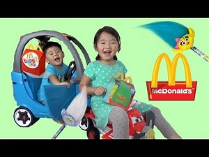 McDonald's Trolls Happy Meal and Toys Surprises