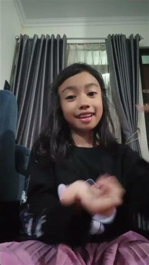 Dance bunga jiwaku #zoemazea #trendingshorts#dance