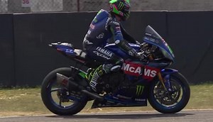 ICYMI: The most incredible last lap here at Thruxton Race Circuit This is Bennetts BSB ❤️ Jason O'Halloran, Tarran Mackenzie, Brad Ray Racing #ThruxtonBSB | British Superbike Championship