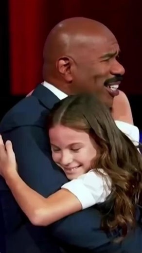 Aww🥹 #littlebigshots @Steve Harvey #steveharvey #steveharveyshow #bestmoments #steveharveyfunnymoments #steveharveycomedy #littlesinger