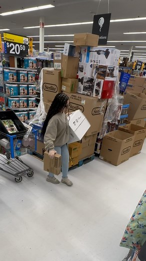 14 reactions | Walmart Overnight Shift - #walmartovernights #nightshift #stocker #stockingassociate | Solimar Moreno | Facebook