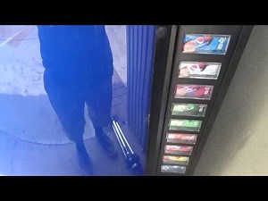 Dixie-Narco DN-501 EMC/SII-9 Pepsi Machine @ ACE Hardware, Harvard, IL