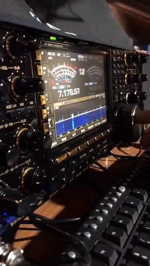 The Icom IC-7850 50th Anniversary Edition was released in 2014 to celebrate Icom's 50th anniversary. This special edition of the IC-7850, a high-end HF/50 MHz transceiver, featured unique branding and packaging to commemorate the milestone. The standard IC-7850 itself is known for its exceptional performance and advanced features, making it a popular choice among amateur radio enthusiasts. | 4 F 1 E B D Amateur Radio