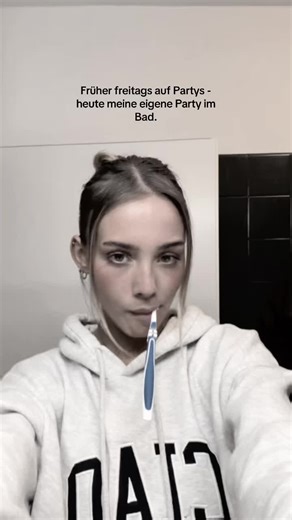 Anastacia🐆🪩🌟 (@anna.anastacia)’s videos with DADIDELDUMM - Die Atzen & Frenzy