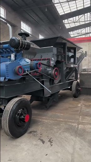 Mobile Crusher Machine Crushing Concrete Blocks | Powerful Demo!