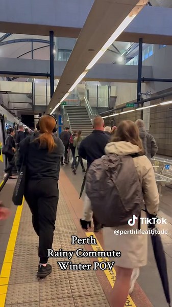 Perth in Winter: Rainy Commute Experience