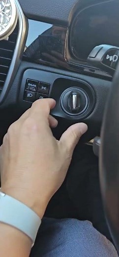 Toronto, 2021 Porsche Cayenne,program key fob #autolocksmith #carkey #keyreplacement #keyrepair