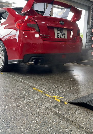 🤔 #detailbartt #carcare #trini_tiktoks #carpro #adamspolishes #fyp #cars #subarusti #subaru