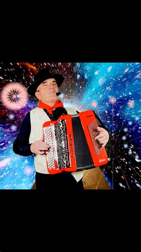 Pour bien commencer la journée, voilà un paso doble, très entraînant, Le « Roi de l’Arène », un grand Standard des thés dansants #pasodoble #frenchmusette #accordeon #accordeoniste #accordion #accordionmusic #frenchaccordion #danse #dance #musette #france #français #spanish #spain # @super fans Gaëtan Accordéoniste #CCAS | Gaëtan Accordéoniste