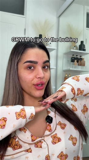 GRWM as a Brummy girl edition: Products I’ve used in this video: @Silk'n Europe EMS LED face mask @Tatcha US the dewy cream & milky moisturiser @Revolution Pro eye patches & eyeshadow @NARS Cosmetics foundation shade Barcelona & highlighter @Charlotte Tilbury cream bronzer mixed with @rhode skin glazing milk @M·A·C Cosmetics concealer @ONE SIZE BEAUTY powder and powder melt setting spray @KIKO Milano powder bronzer @HELIA BEAUTY LTD lashes #grwm #makeup #beauty #birmingham #onesize