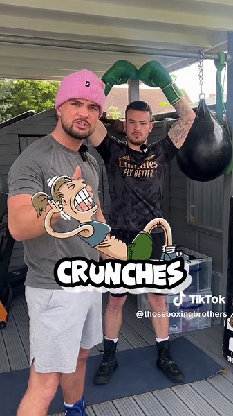 Pyramid up until 100 punches & 20 crunches ~ 3 minutes is the time to hit 😮‍💨⏱️ #boxing #amateurboxing #tutorial #fyp #learntobox #boxingtraining #boxersoftiktok