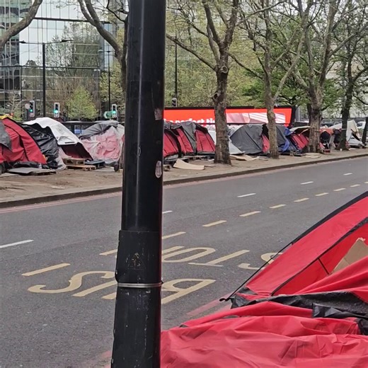 This is @SadiqKhan ‘s London.He got a knighthood somehow for record crime levels and tent cities appearing. What a messed up system.