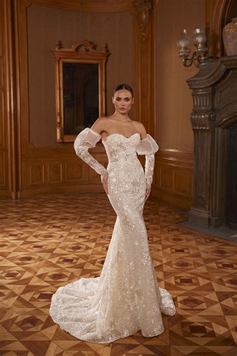 Beaded Lace Fit and Flare Wedding Dress With Detachable Sleeves, Sweetheart Strapless Bridal Gown - Etsy